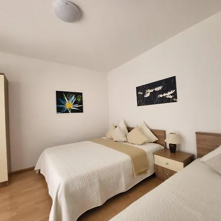 Apartments Jelica Trogir Exterior photo