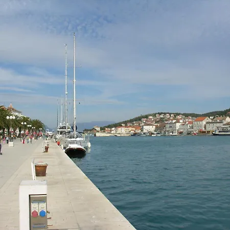 Apartments Jelica Trogir Exterior photo