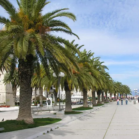 Apartments Jelica Trogir Exterior photo